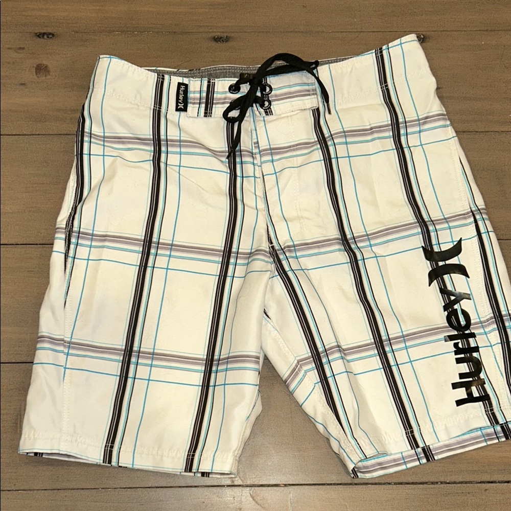 Hurley White and Black Board Shorts Size 8